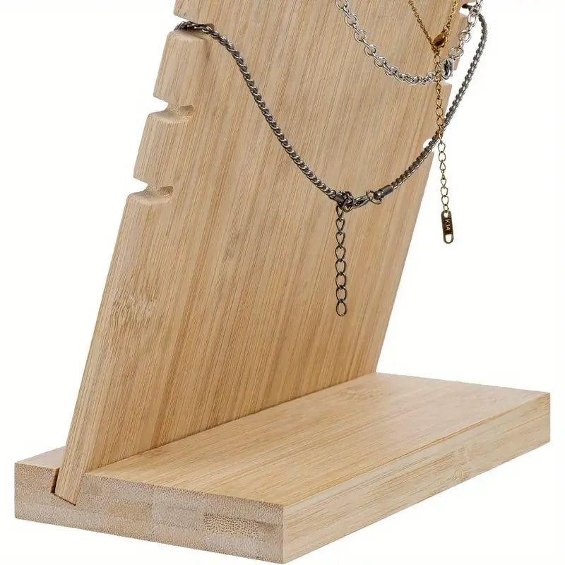 Présentoir à Colliers en Bois – Support Chic et Naturel pour Bijoux au Maroc