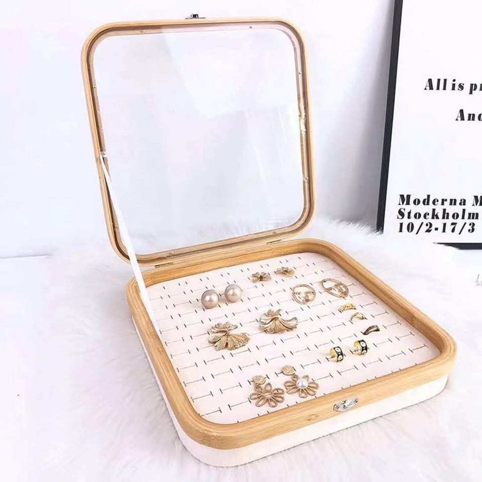 Organisateur de Bijoux en Bois – Élégance & Rangement Parfait