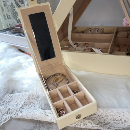 Boîte à Bijoux avec Miroir – Rangement Élégant pour Vos Accessoires